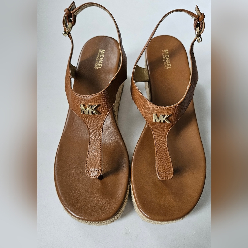 Micheal Kors Women's Brown Wadge Sandals Size 9M